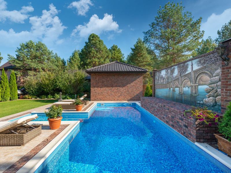 Best Time to Install a Pool in Des Moines, IA, pool installers in Des Moines, IA